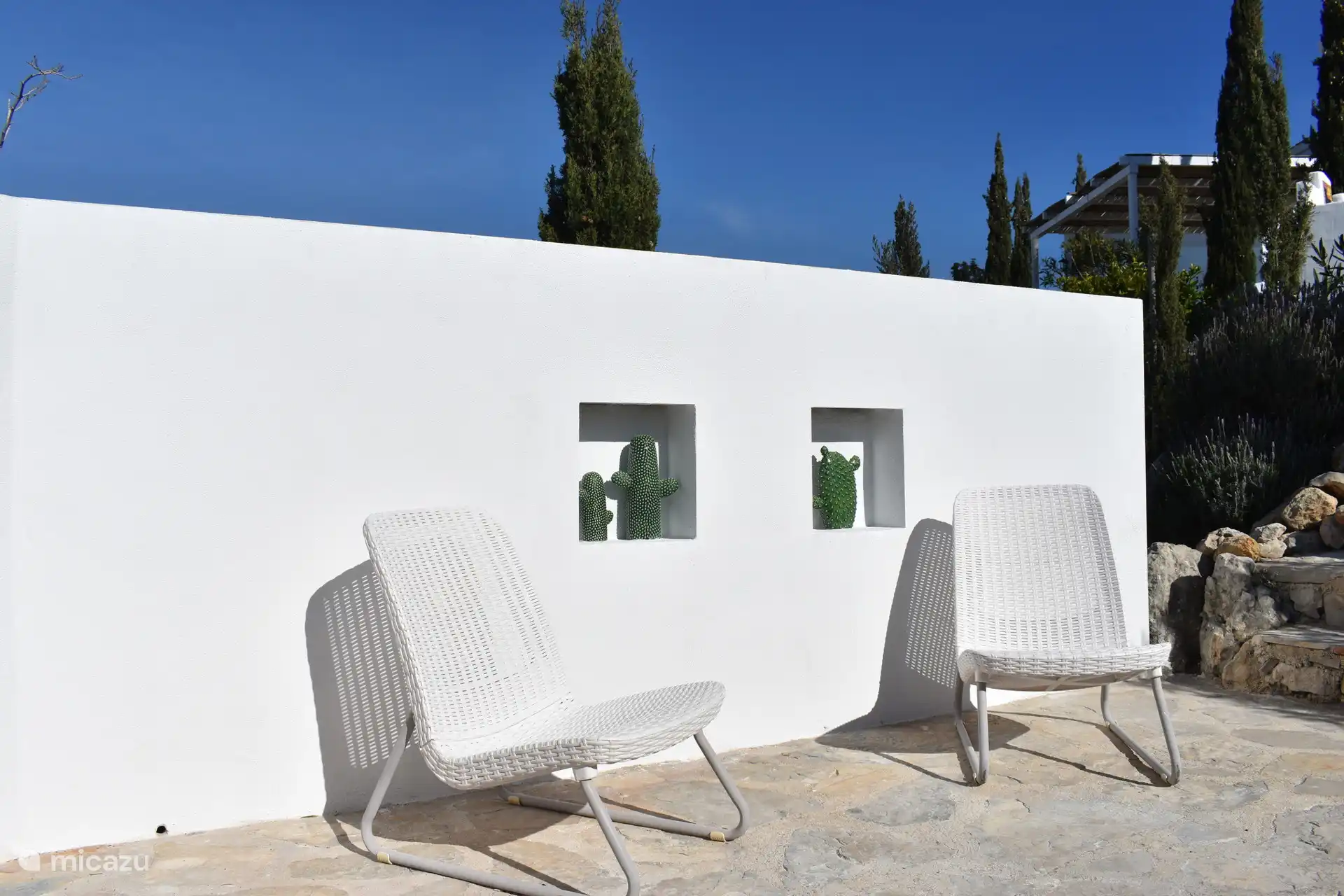 Il y a beaucoup d’espace pour que tout le monde puisse trouver un endroit calme et agréable.