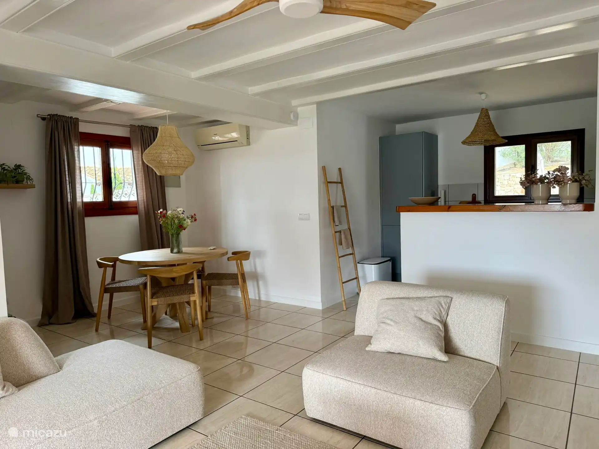 Living room apartment ground floor