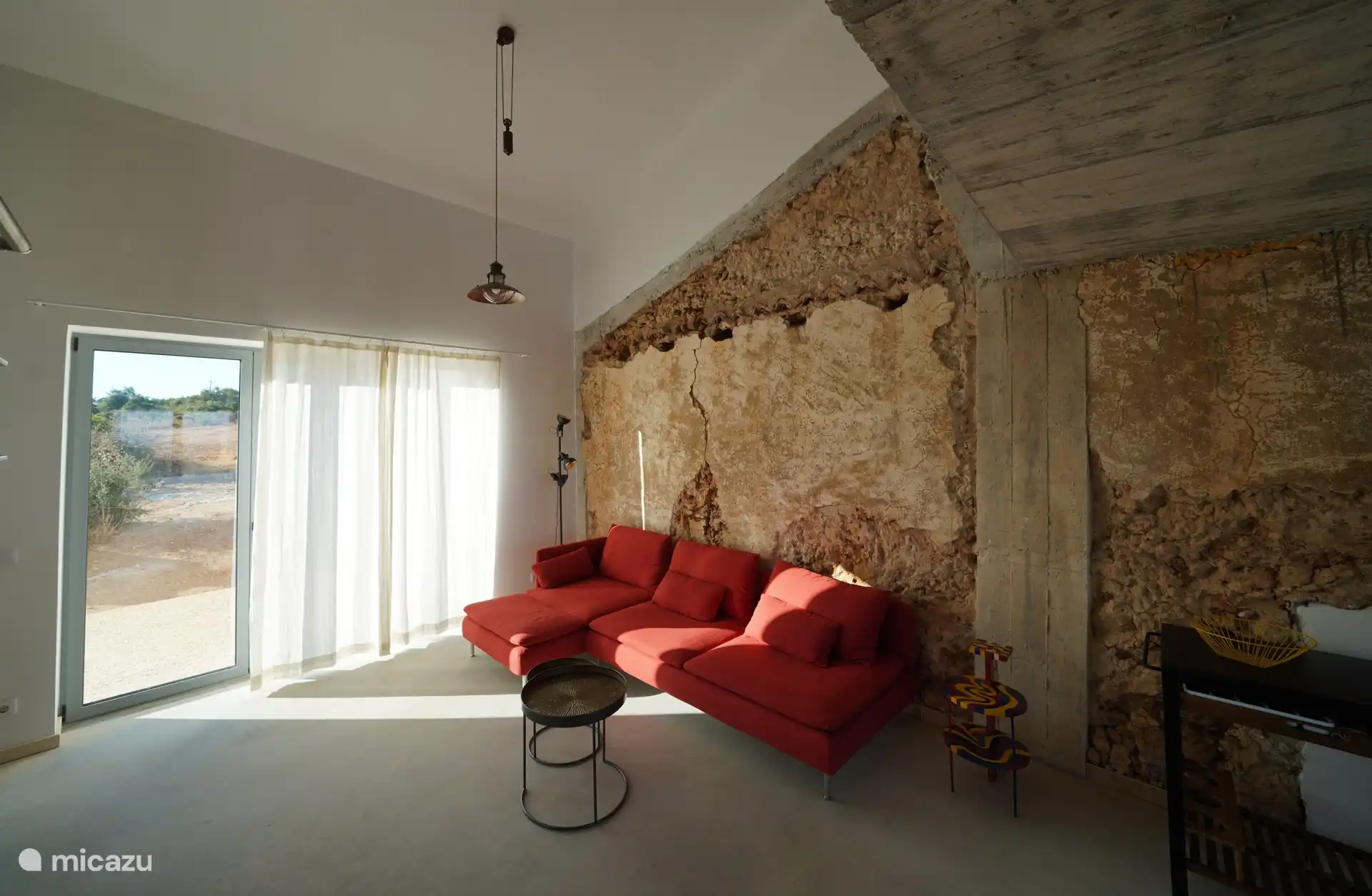 coin salon avec terrasse est