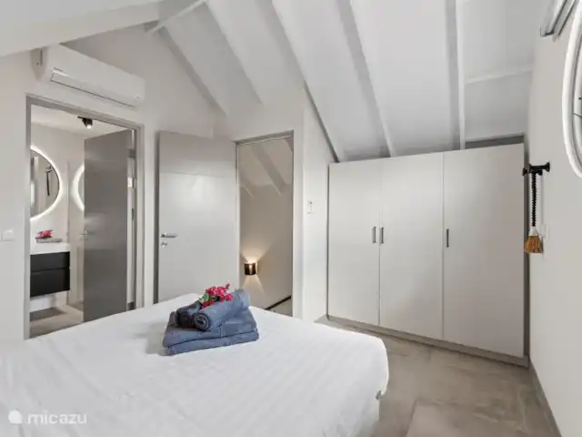 Location de Vacances Curaçao, Curaçao-Centre, Willemstad, villa - Villa Jazmyn 17, plage de Blue Bay Chambre 3 1er étage