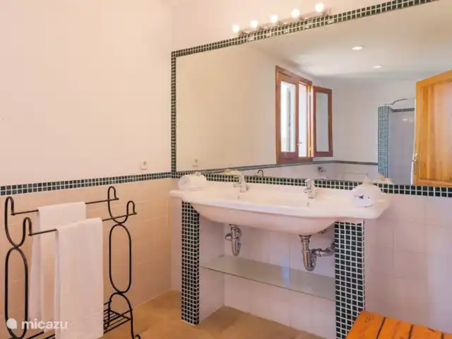 Villa Xemarri | Espagne, Majorque, Santanyí - villa salle de Bains