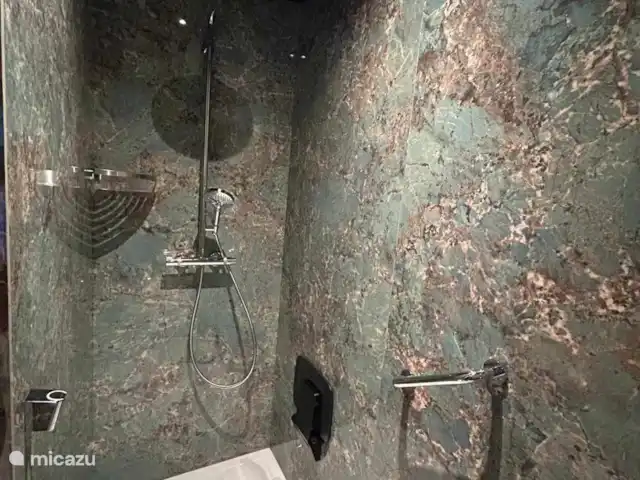 Location de Vacances Belgique, Côte Belge, Koksijde, maison de vacances - Maison Congé Salle de bain au 1er étage 2