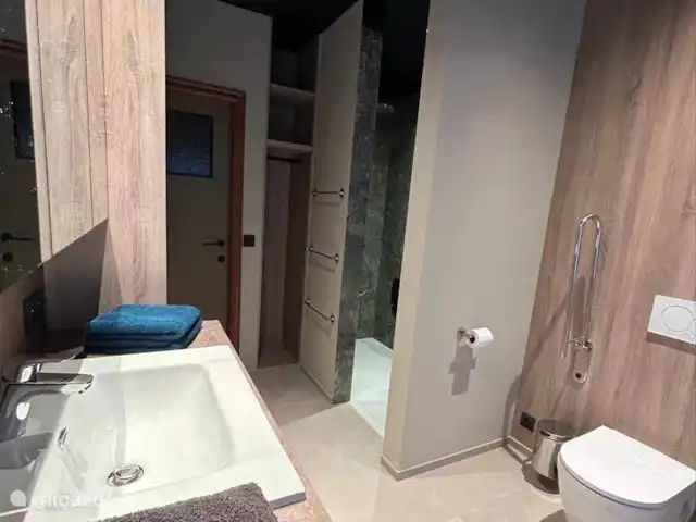 Location de Vacances Belgique, Côte Belge, Koksijde, maison de vacances - Maison Congé Salle de bain au 1er étage 2