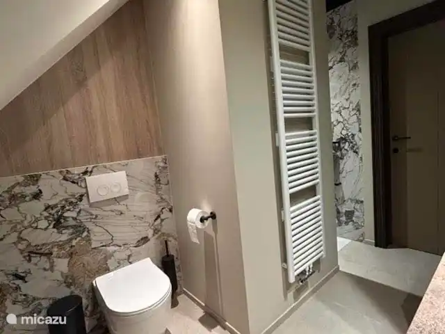 Location de Vacances Belgique, Côte Belge, Koksijde, maison de vacances - Maison Congé Salle de bain au 2e étage
