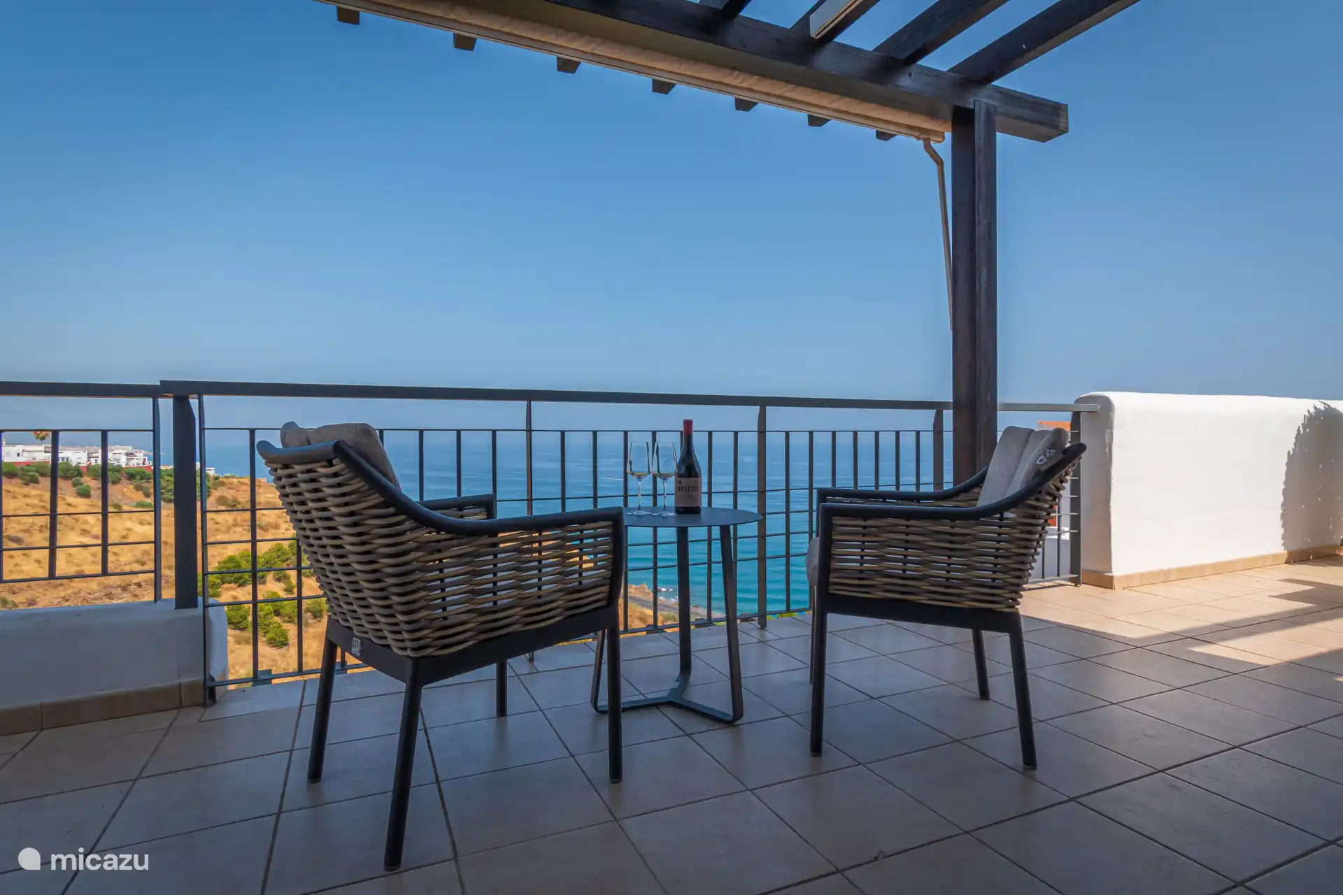 Entspannen Sie sich bei einem Glas Wein