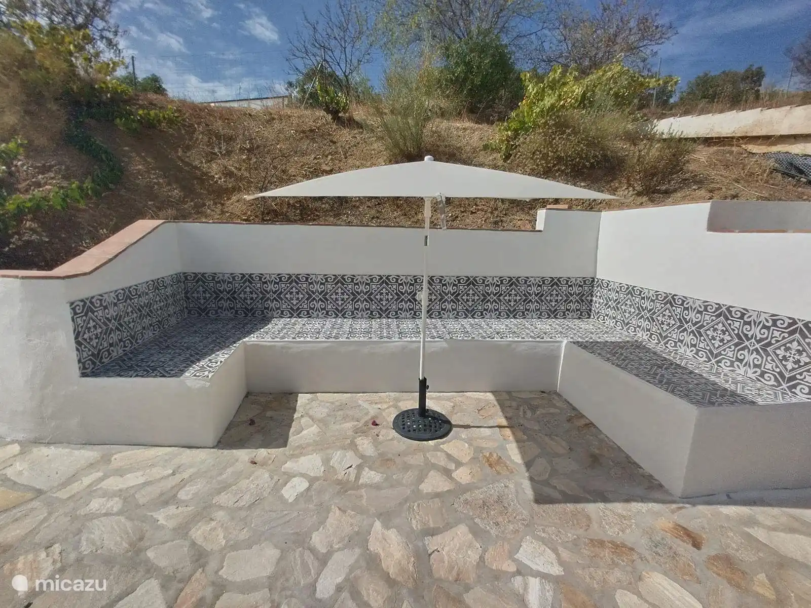 Espacioso 2º salón