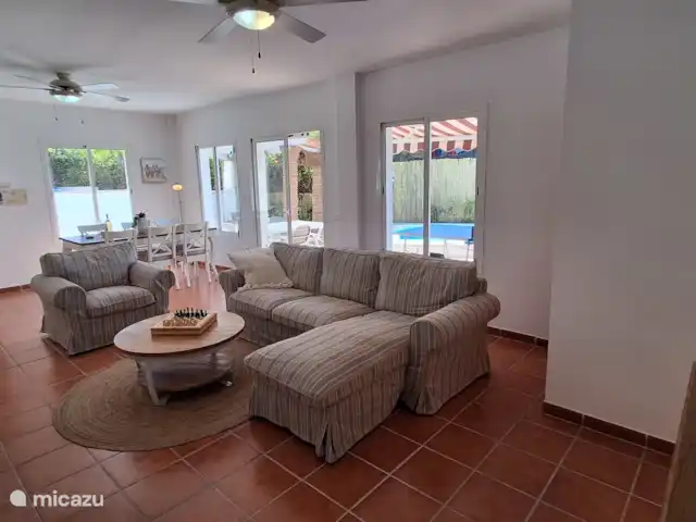 Casa de los Leones – Vue ! | Espagne, Andalousie, Viñuela - villa Détendez-vous à l’intérieur avec une partie d’échecs