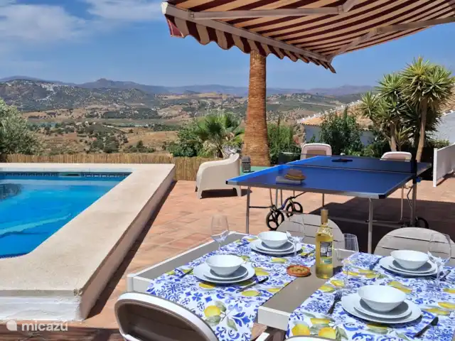 Casa de los Leones – Vue ! | Espagne, Andalousie, Viñuela - villa Manger un morceau avec vue