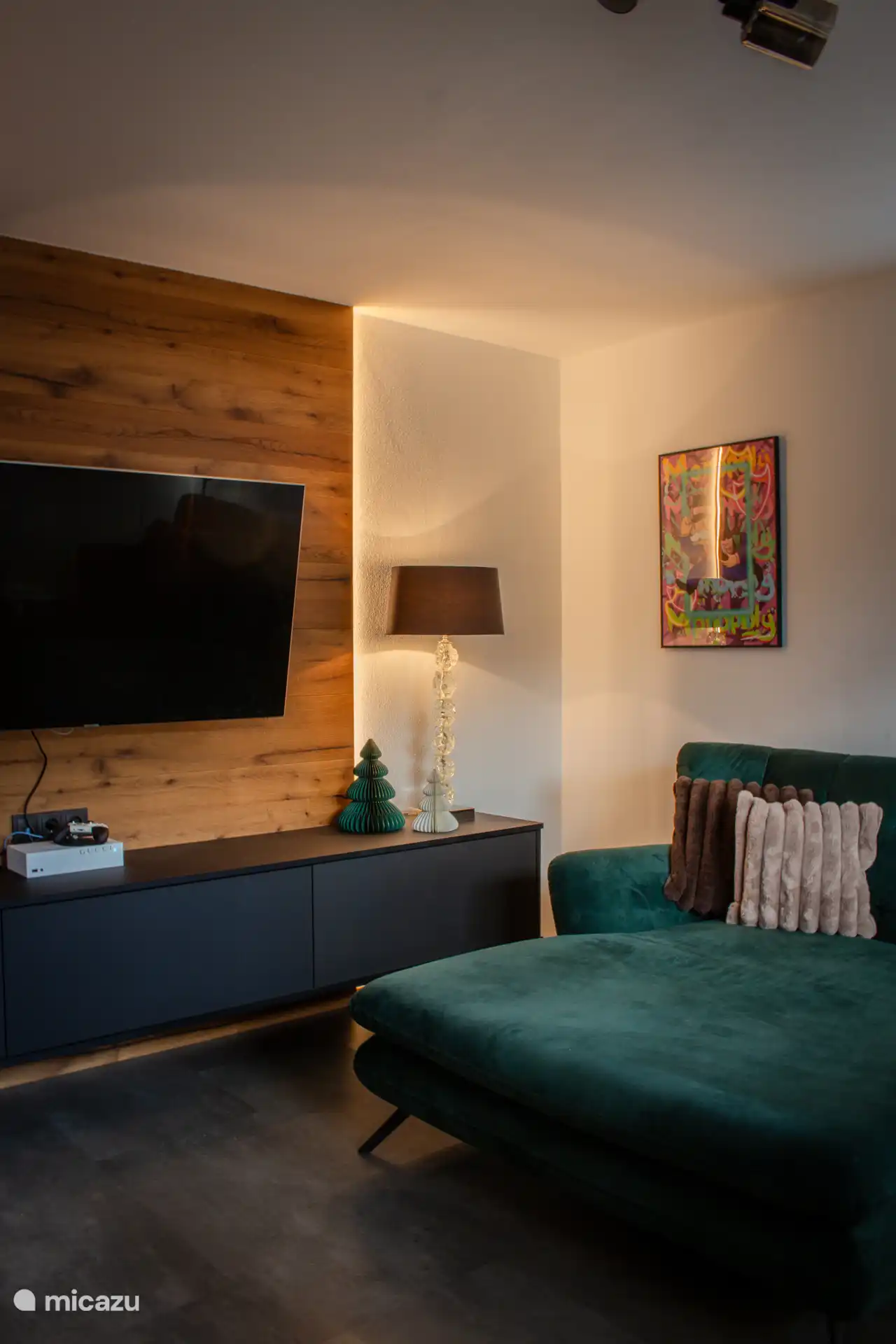 Woonkamer met keuken