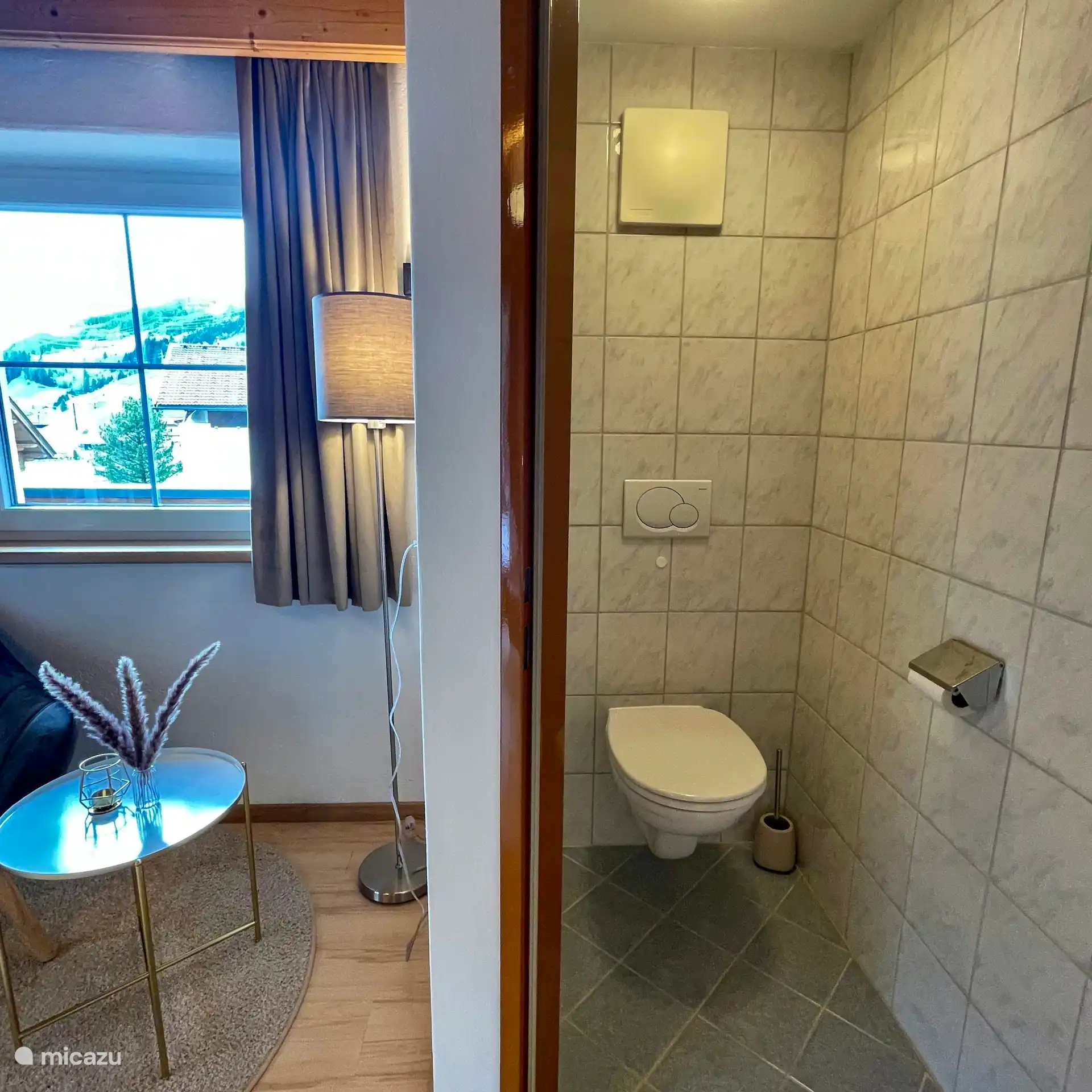 Tweepersoonskamer met douche en toilet