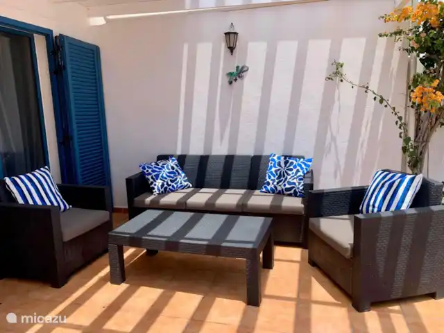 villa huren in Spanje, Lanzarote, Playa Blanca – Villa Maika Gezellige loungehoek!