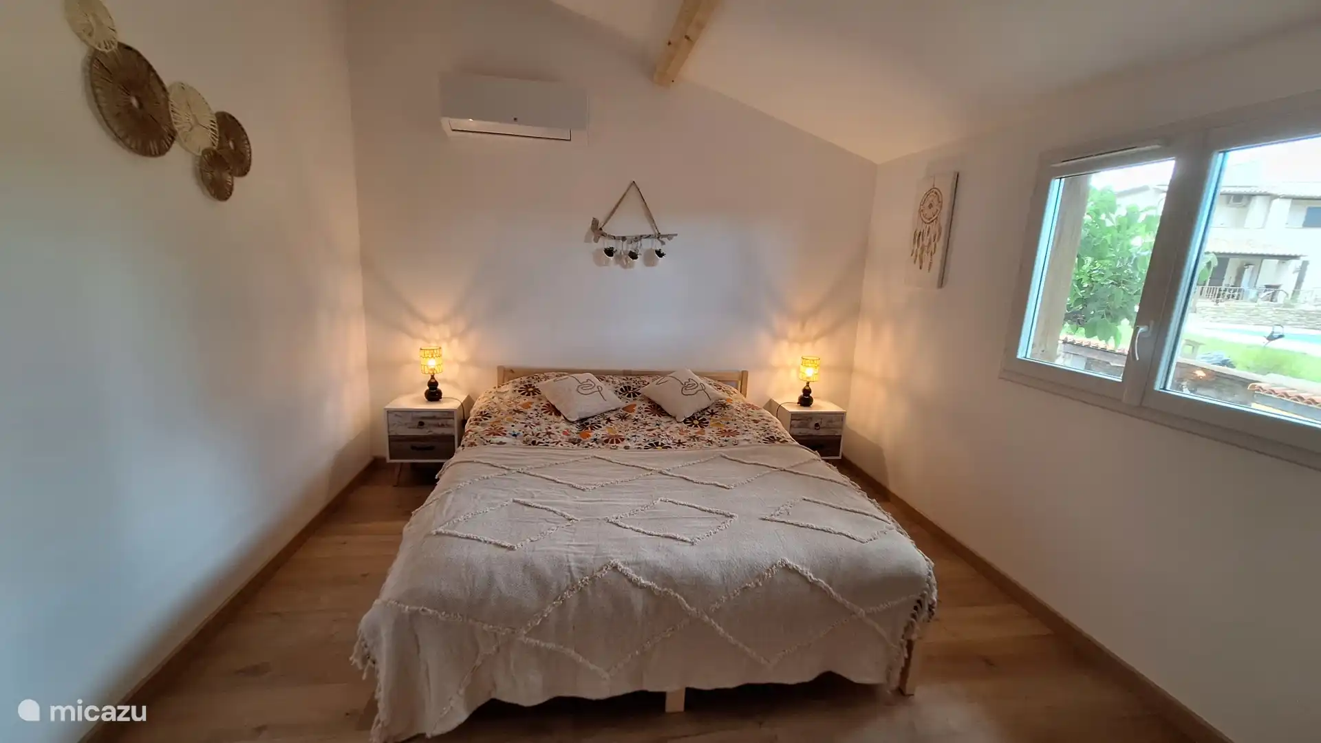 Habitación con cama de 160*200