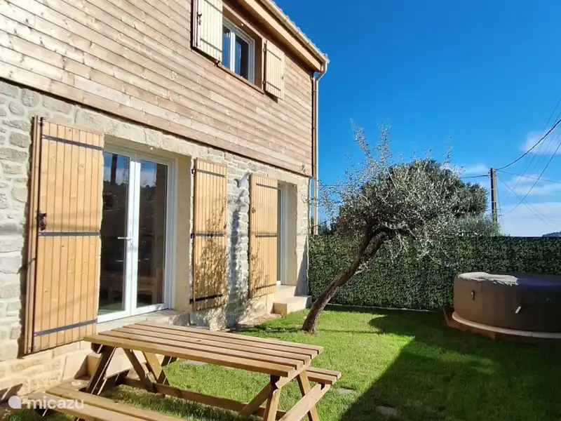 Sous le grand Pin- Eden en Cévennes | France, Gard, Anduze - Gîte / Cottage  Sous le grand Pin- Eden en Cévennes | France, Gard, Anduze - Gîte / Cottage
