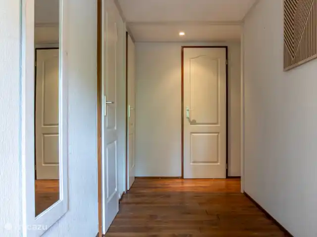 Cabaña Woodsy Forest en Países Bajos, Limburgo, Sevenum - chalet Hay mucho espacio entre los dormitorios