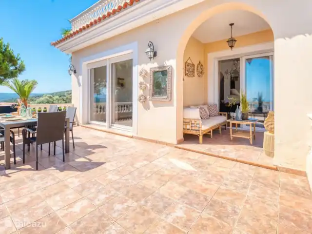 Costacabana - Villa Ibiza | Espagne, Costa Brava, Lloret de Mar - villa profitez de la plus belle vue sur Lloret de Mar et la mer Méditerranée.