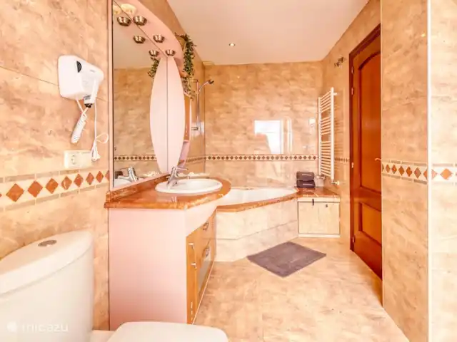 Costacabana - Villa Ibiza | Espagne, Costa Brava, Lloret de Mar - villa profitez de la plus belle vue sur Lloret de Mar et la mer Méditerranée.