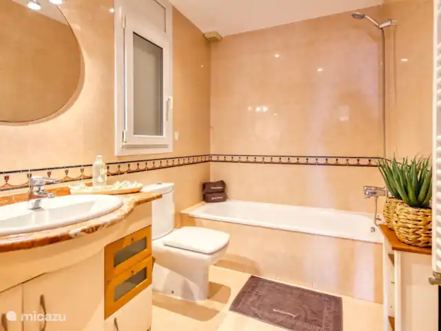 Costacabana - Villa Ibiza | Espagne, Costa Brava, Lloret de Mar - villa profitez de la plus belle vue sur Lloret de Mar et la mer Méditerranée.