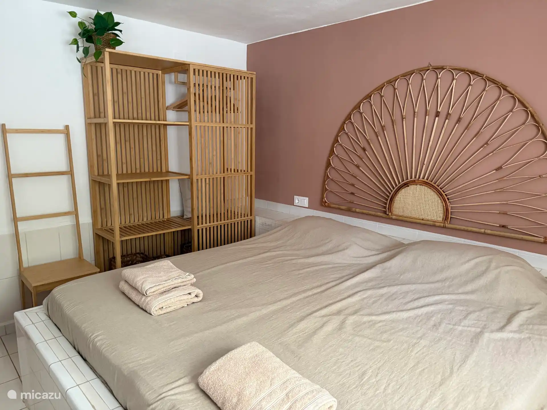 Bedroom 1 with air conditioning