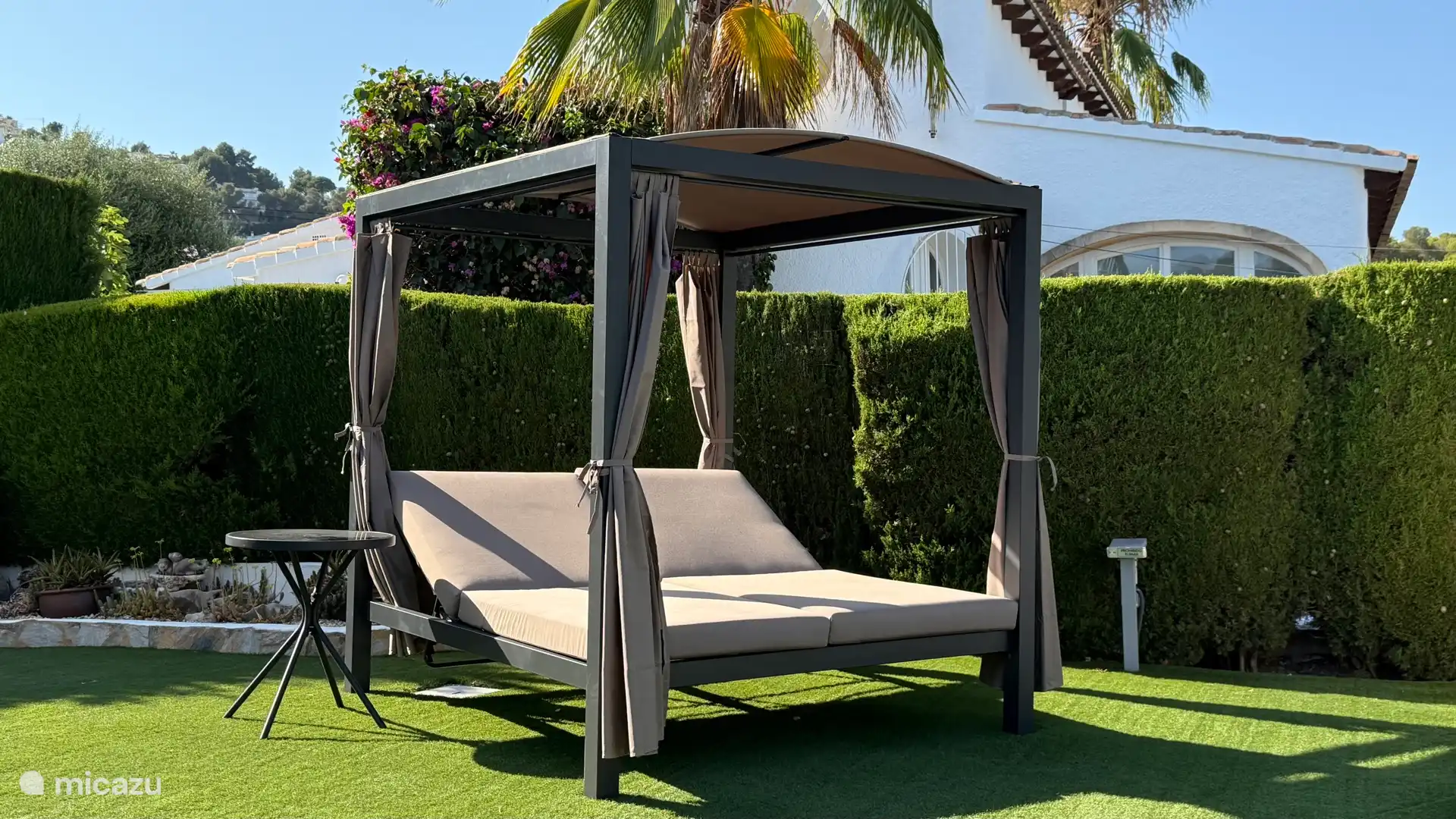 Balinese bed with generous pillows