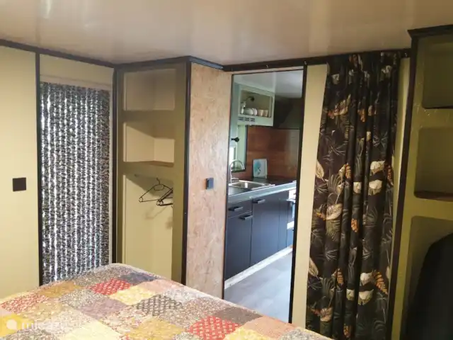 Location de Vacances Pays-Bas, Frise, De Wilgen, mobil-home - L’odeur Wylgen Chambre avec placards