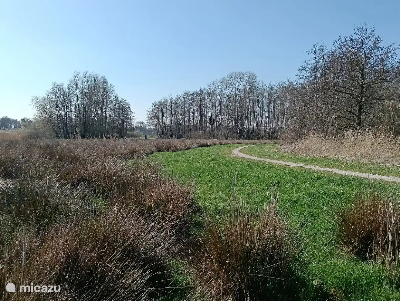Piste cyclable menant à la Smalle Ee