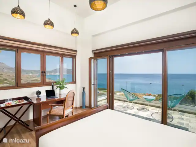 Deportes acuáticos, Grecia, Creta, Sitia, villa Villa de lujo en primera línea de playa en Atalandia