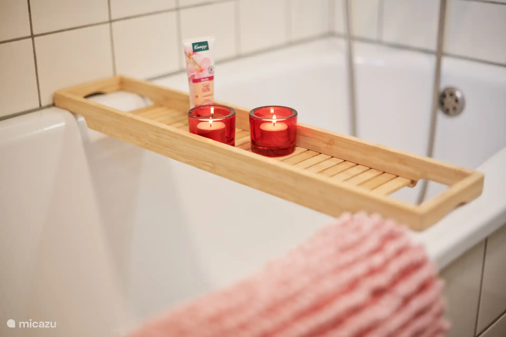 Merveilleusement détendu dans le bain.