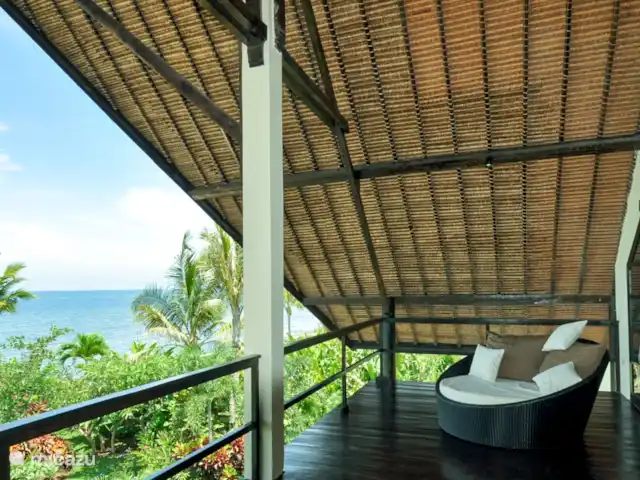 Villa Bossi @ Tanguwesia en Indonesia, Bali, Selat-Buleleng - villa Terraza en la planta superior del dormitorio 4