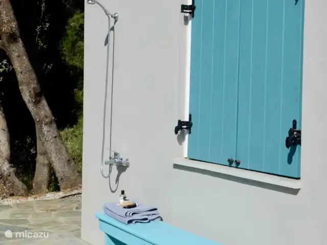 Adelfótita | Grèce, Pelion, Promyri - maison de vacances Douche extérieure