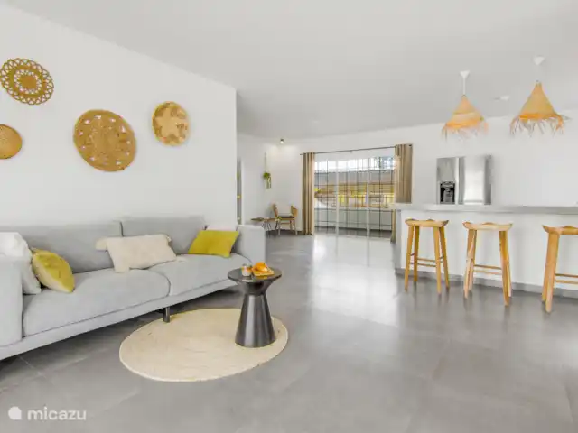 Villa Tropikas | Curaçao, Banda Ariba (est), Jan Thiel - villa Salon