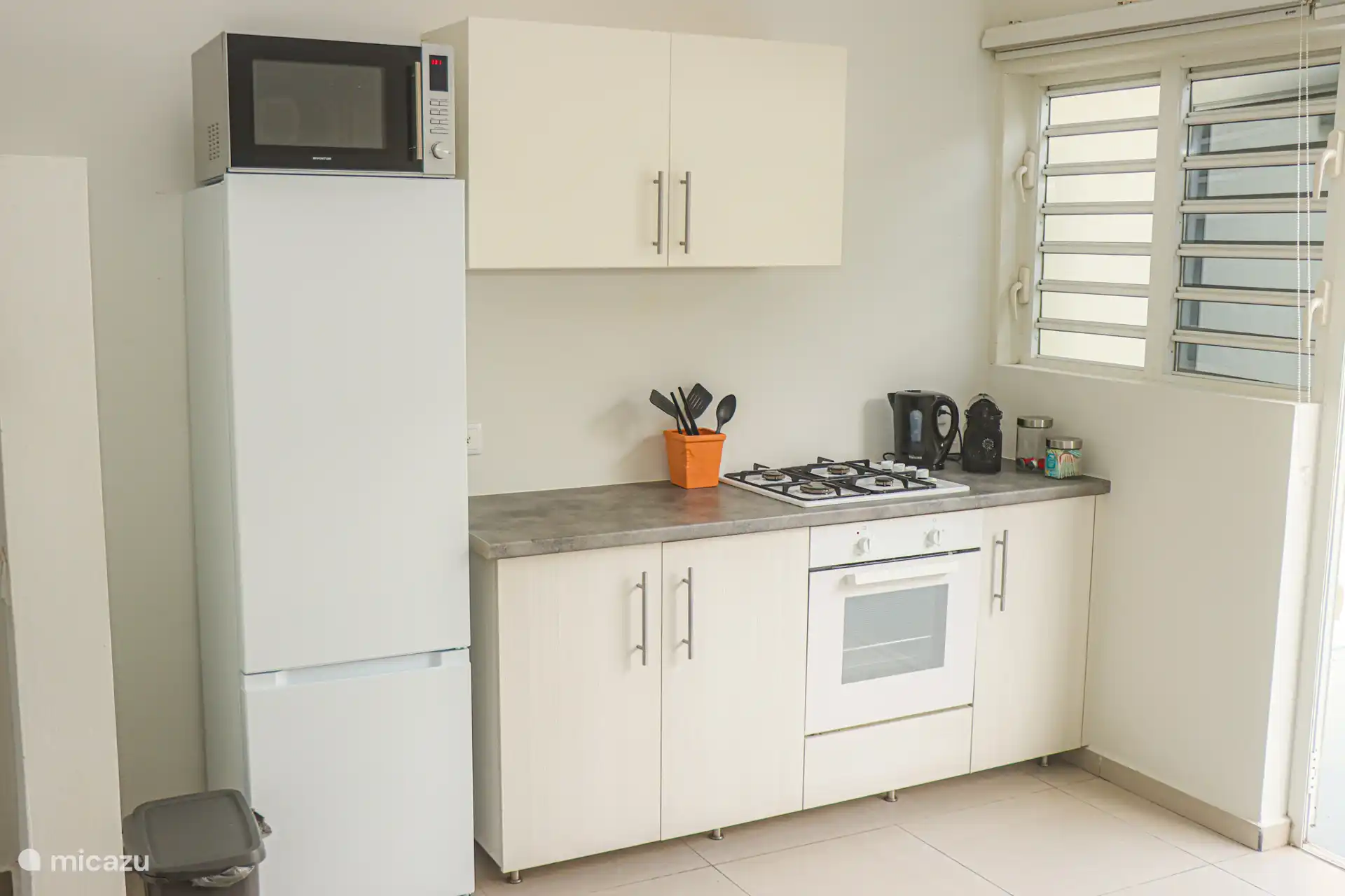 Cocina totalmente equipada