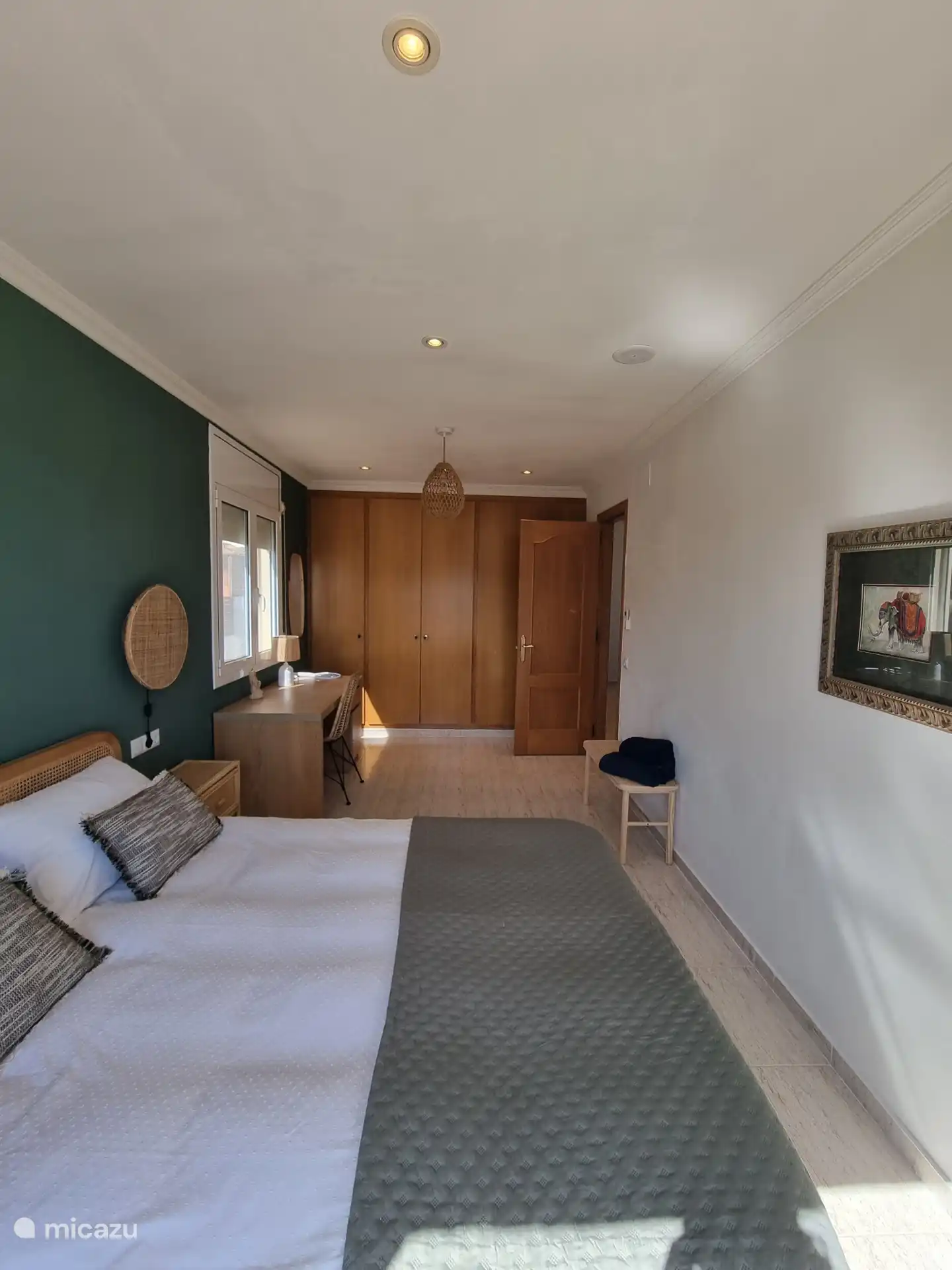 Green bedroom 2 upstairs