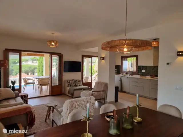 Casa Juna | Espagne, Costa Brava, Calonge - maison de vacances Salon, cuisine ouverte