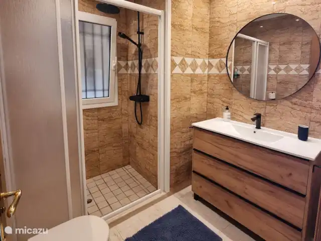 Casa Juna | Espagne, Costa Brava, Calonge - maison de vacances Salle de bain à l’étage