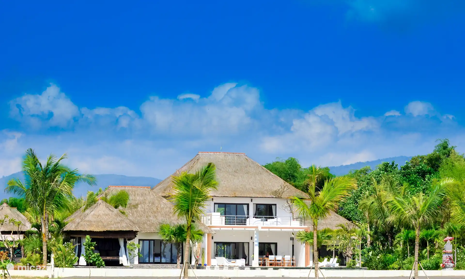 Villa Bossi, Luxusvilla am Strand