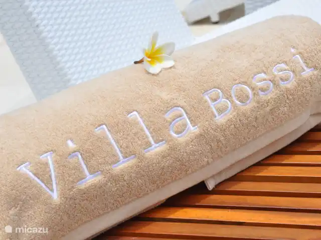 Villa Bossi @ Banjar en Indonesia, Bali, Selat-Buleleng - villa Un ojo para los detalles en Villa Bossi