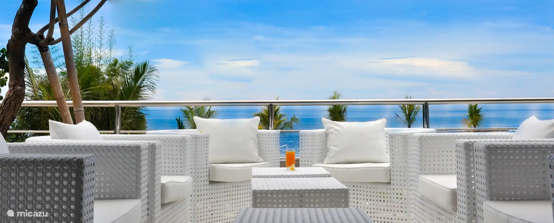 Eine zusätzliche Terrasse im Obergeschoss