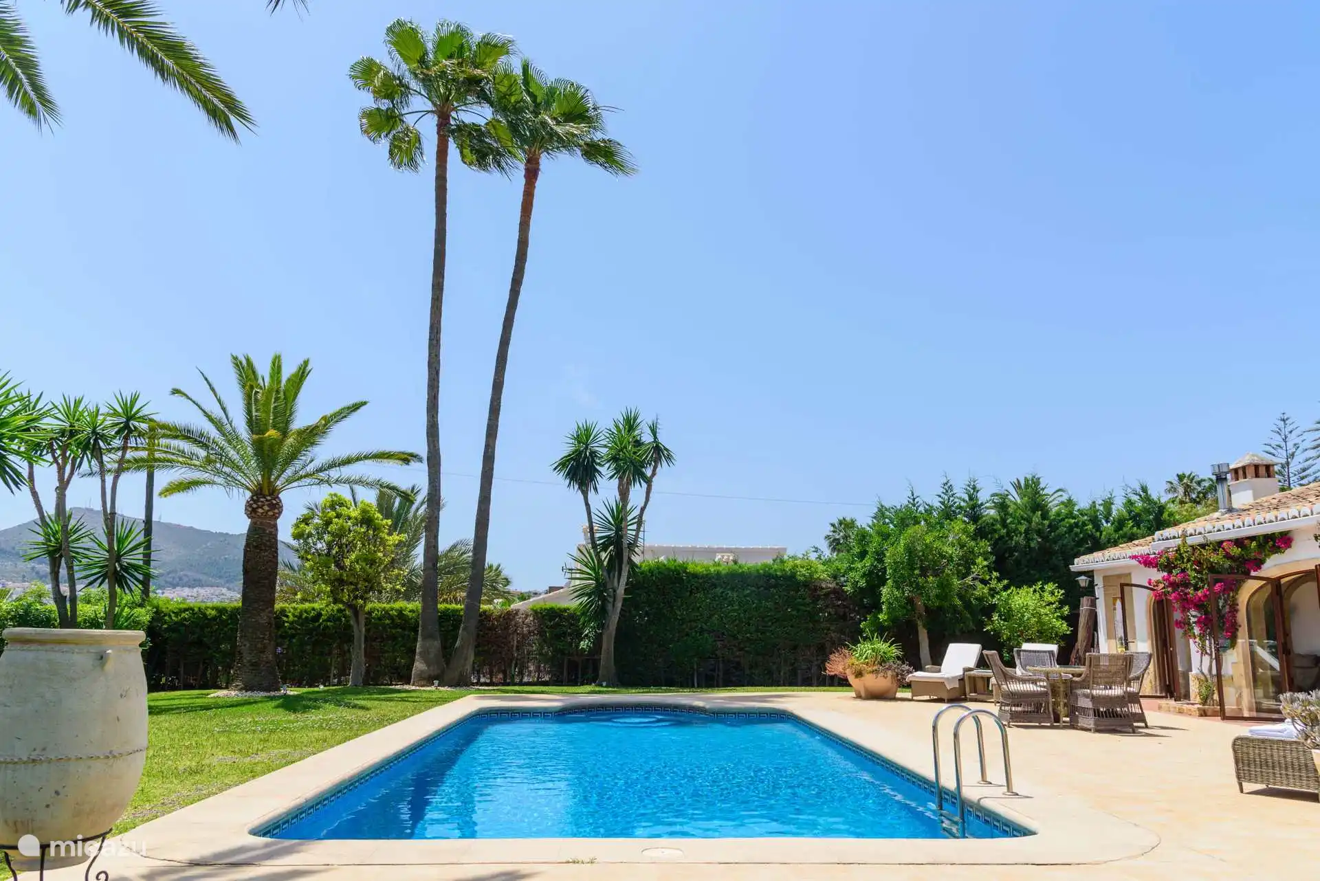 Schwimmbad der Villa Mariposa