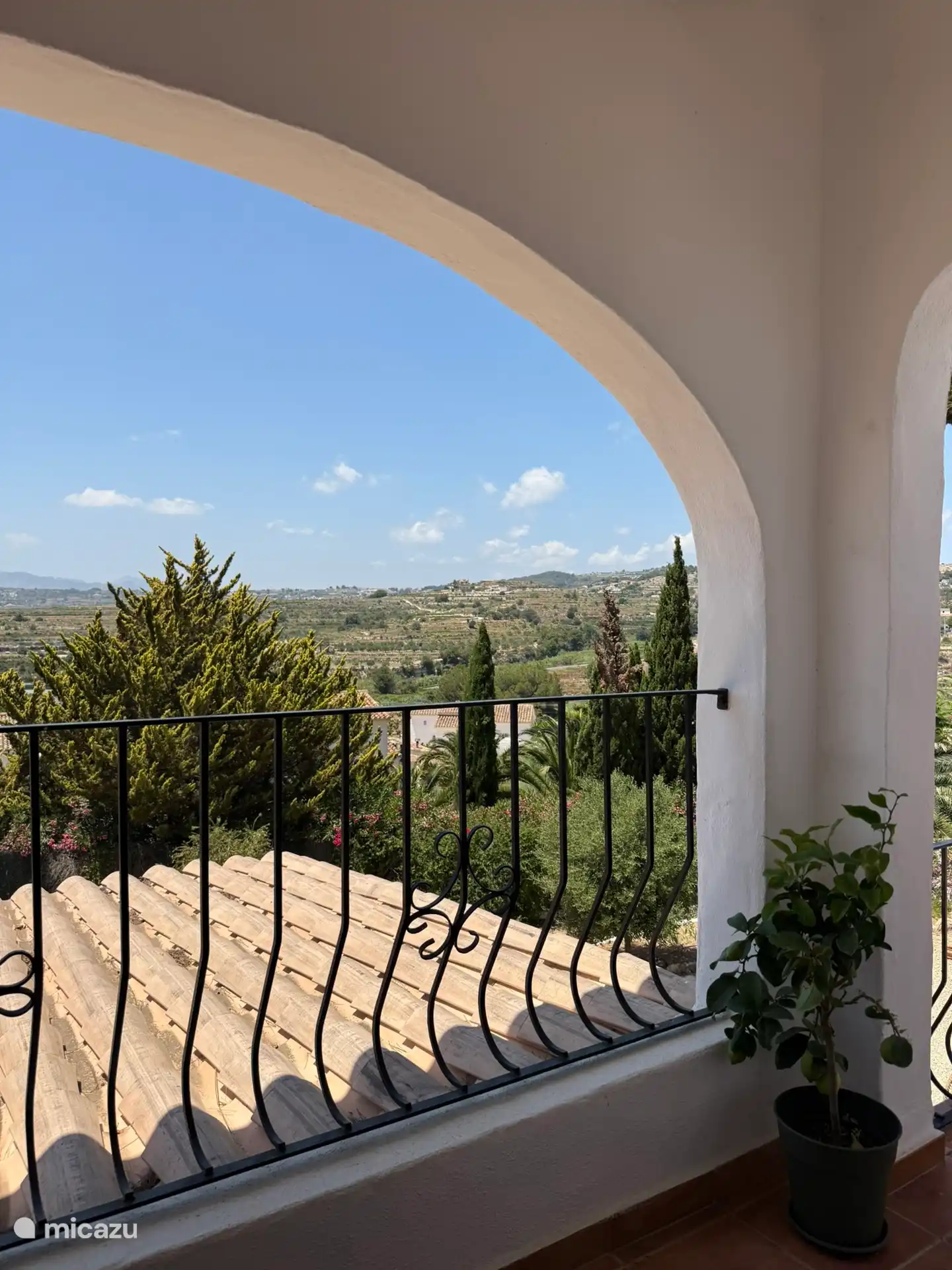 Vue depuis balcon appartement 1er étage