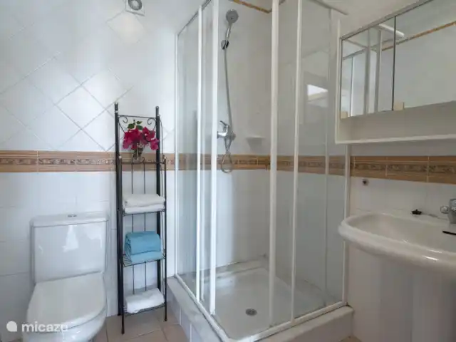 Villa Benitachell | Espagne, Costa Blanca, Benitachell - villa salle de bain avec douche, WC et lavabo