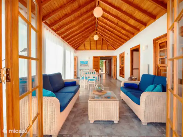 Finca Tijarafe | Espagne, La Palma, Tijarafe - villa Depuis le salon, vous pouvez accéder à la terrasse extérieure.