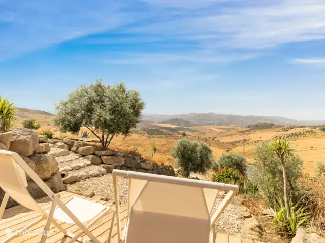 glamping / safaritent / yurt huren in Spanje, Andalusië, Álora – Cactus Hill - Safaritent 3 persons Uitzicht