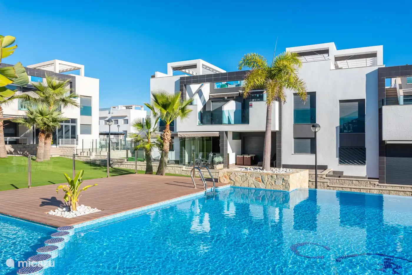 Gemeenschappelijk zwembad