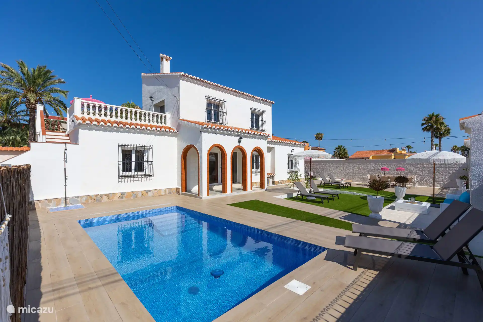 villa en Alicante, España – Mida Torrevieja