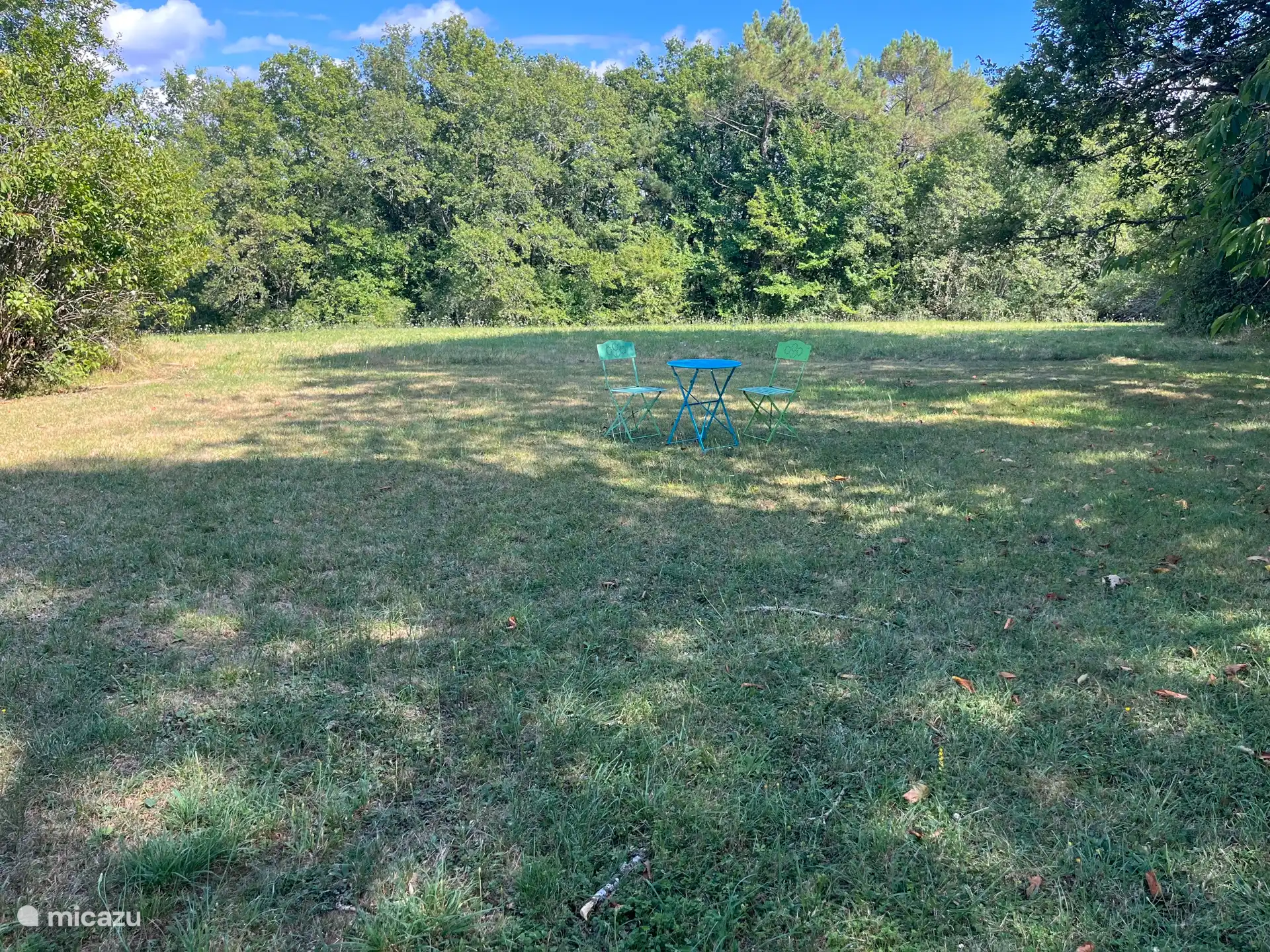 Vista opuesta al frente de la casa 