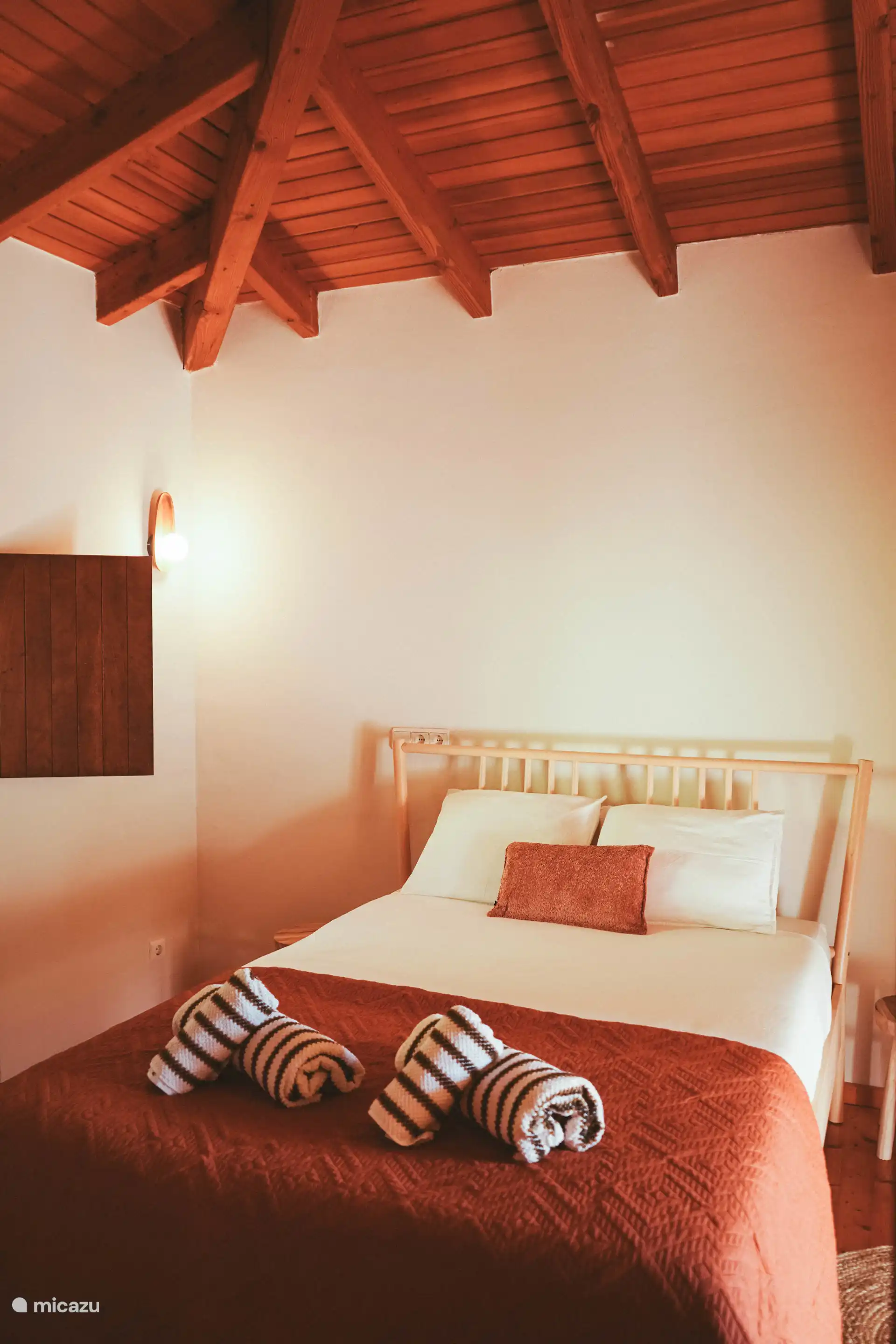 Chambre 2 (lit 140cm)