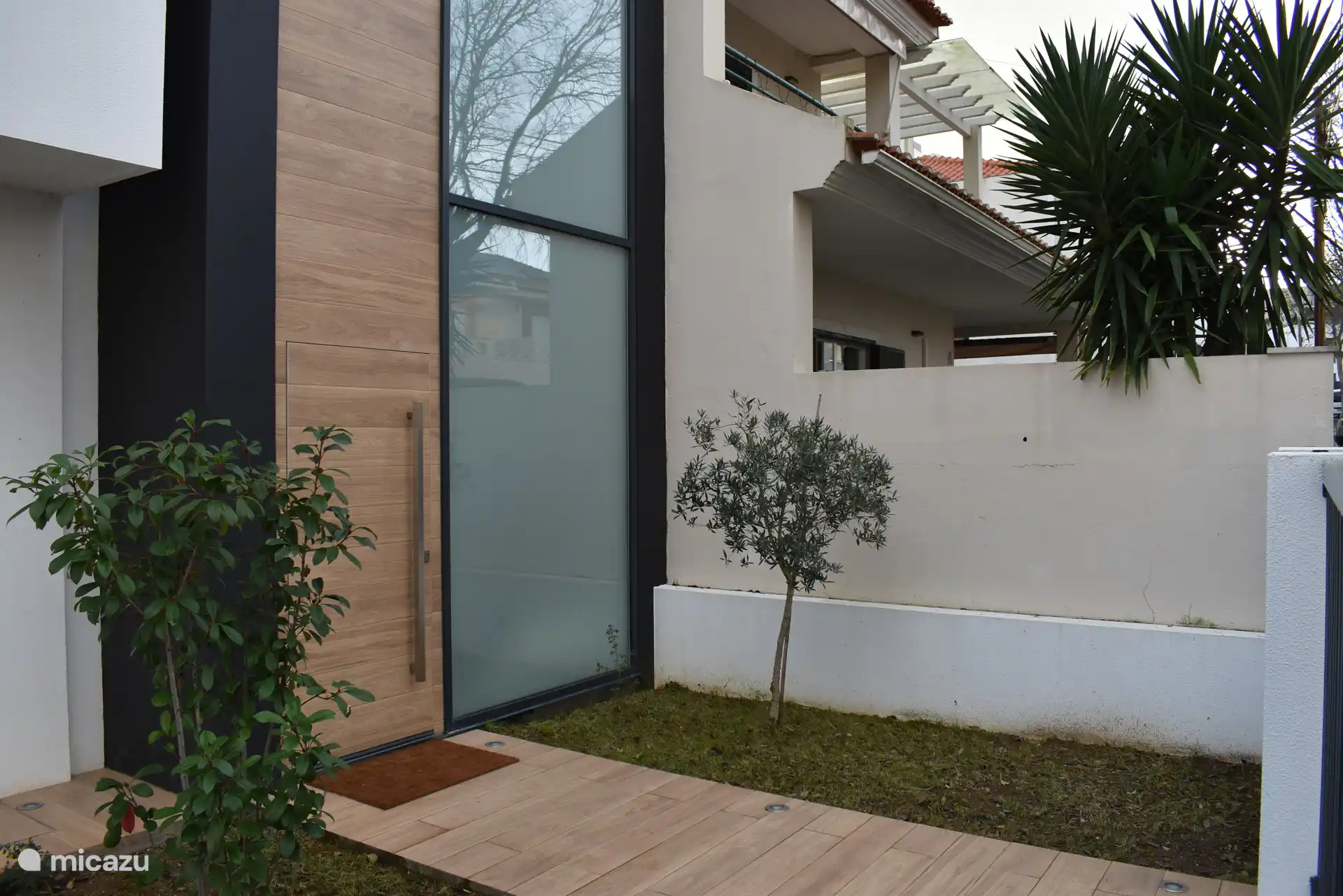 Jardin devant la maison