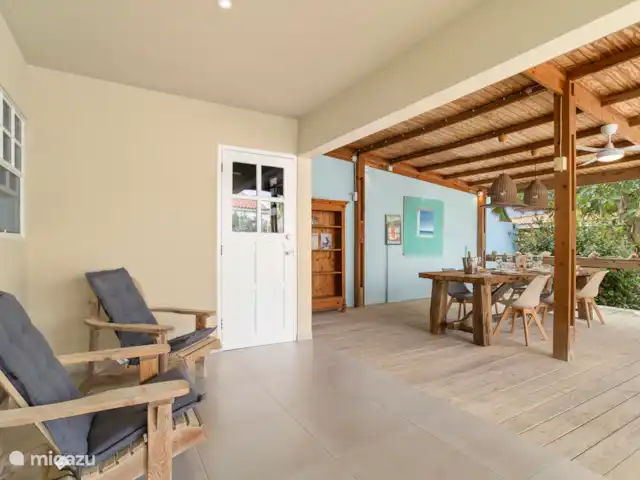 Kas Tres Sol | Bonaire, Bonaire, Belnem - maison de vacances Véranda avec porte donnant sur la buanderie/débarras