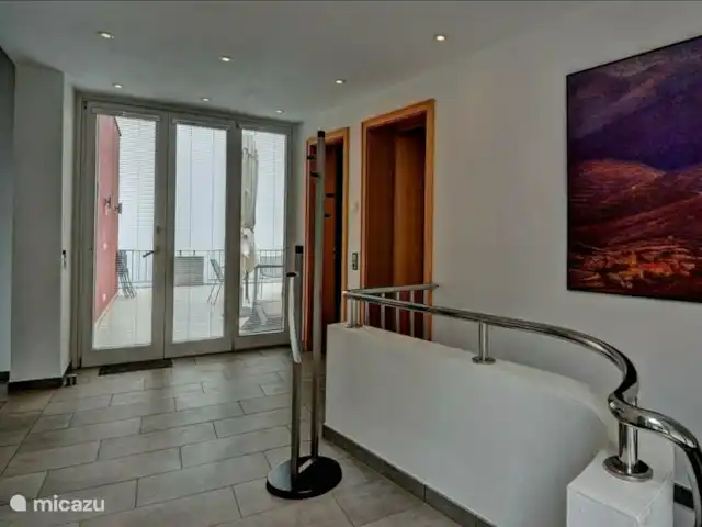 Villa Atlántico  en España, La Palma, Tijarafe - villa Amplio recibidor.