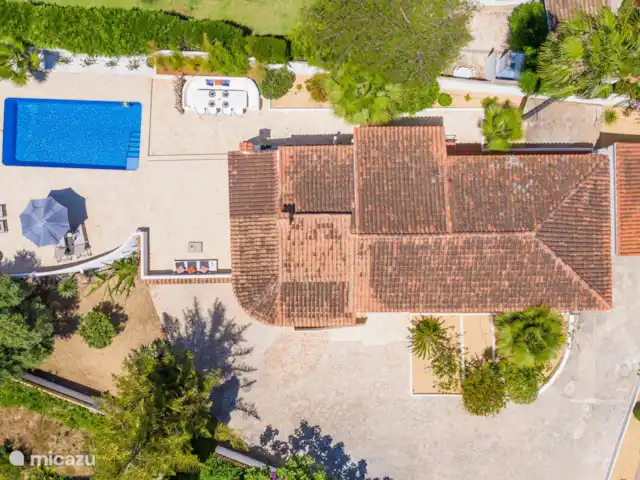 Casa Contenta en España, Costa Blanca, Moraira - villa El amplio jardín de Casa Contenta
